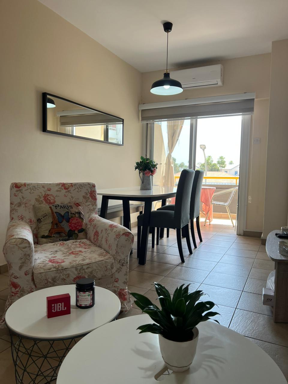 Apartment, Near Finikoudes beach, image 1