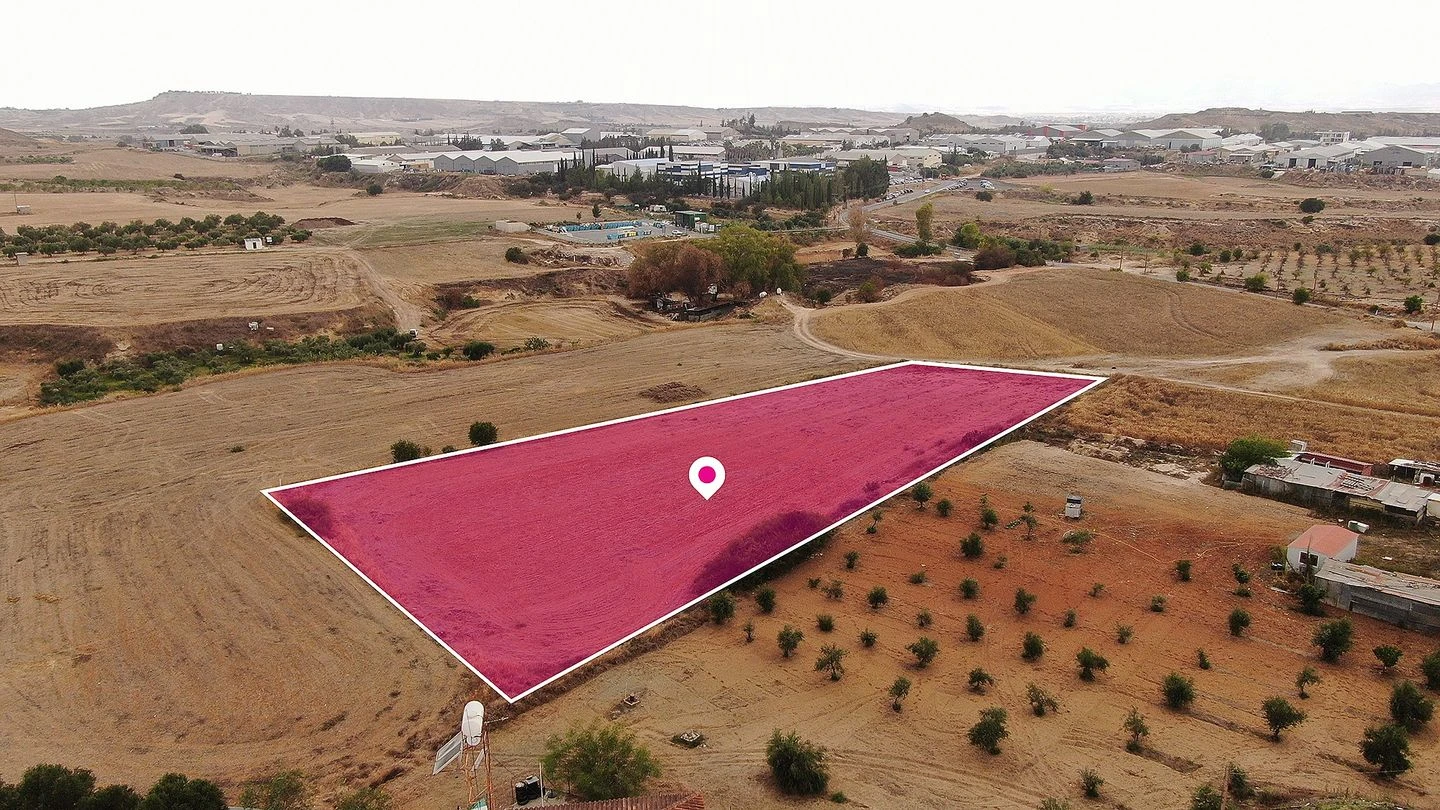 Residential field in Ergates Nicosia, image 1