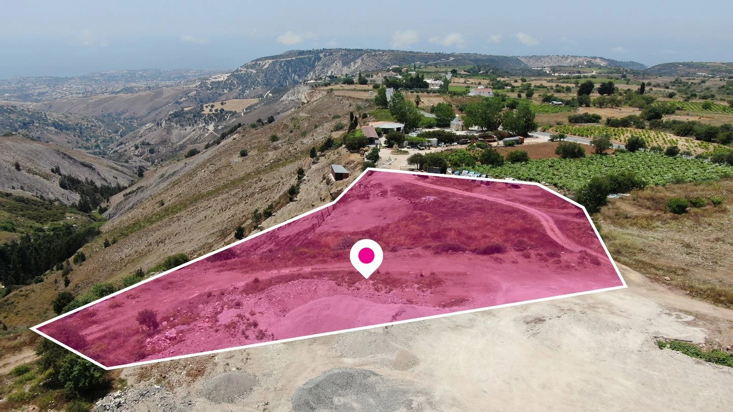 Mixed ResidentialSpecial Protection zoned Field in Kathikas Paphos, image 1