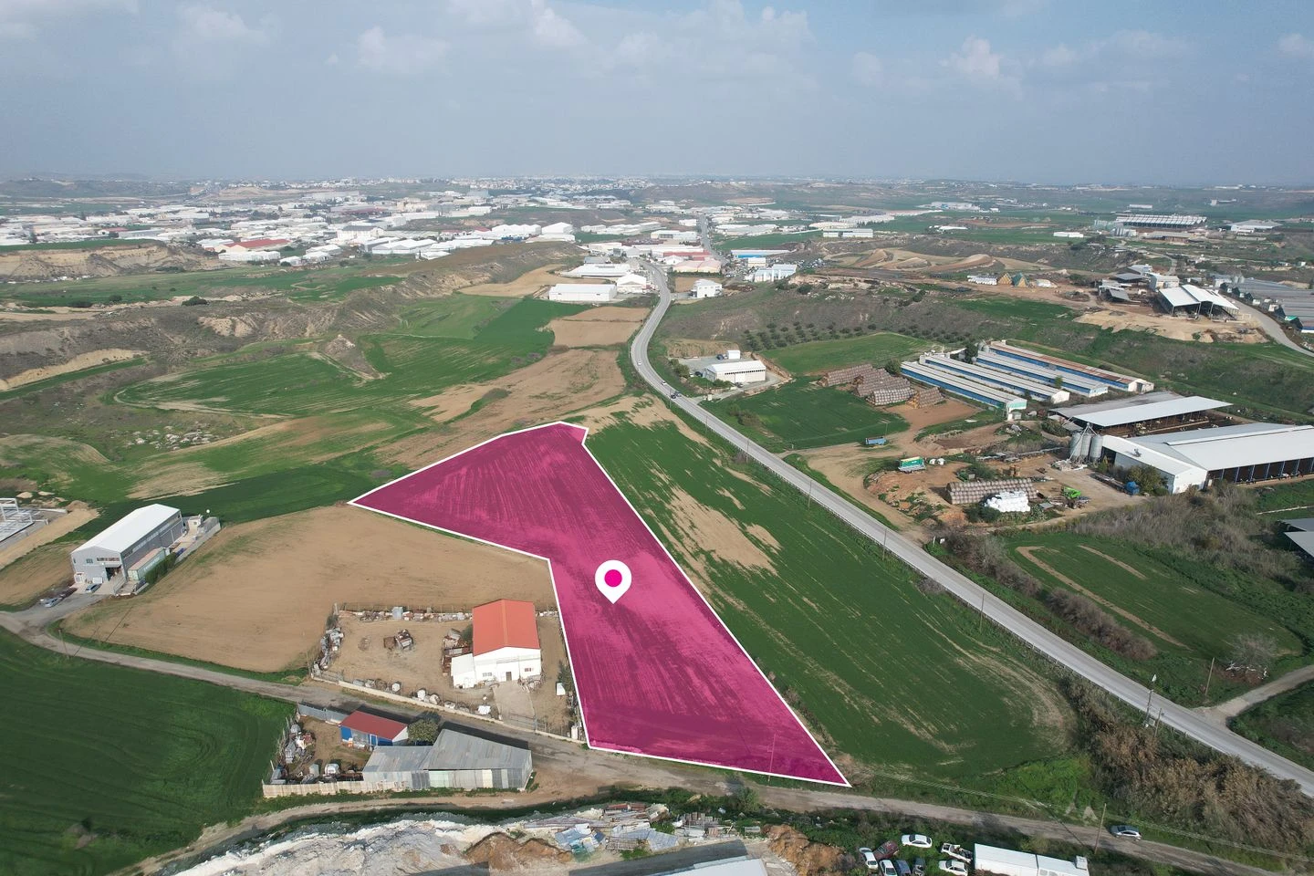 Industrial field in Dali Nicosia, image 1