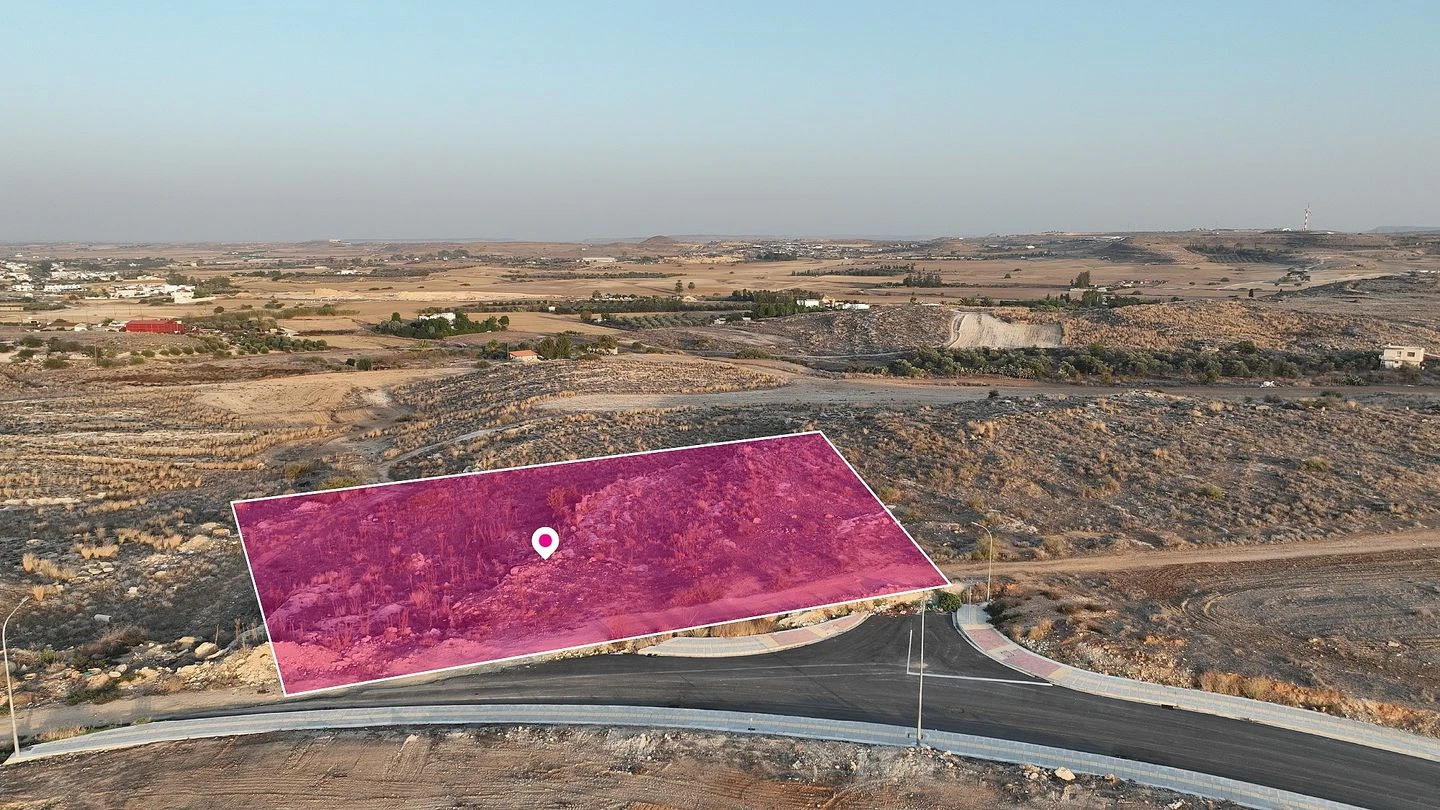 Residential field in Dimos Geriou Nicosia, image 1
