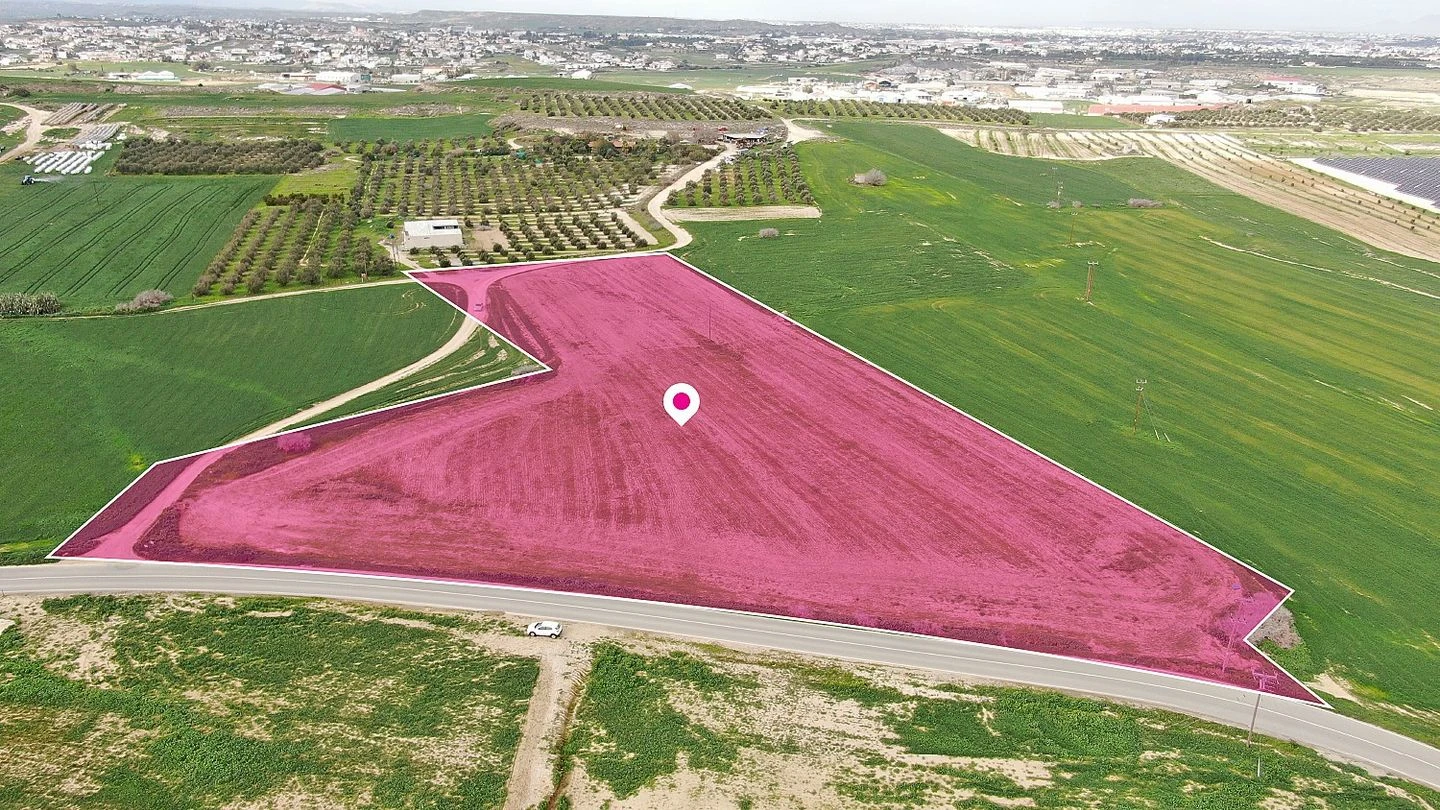 Agriculture field in Dali Nicosia, image 1