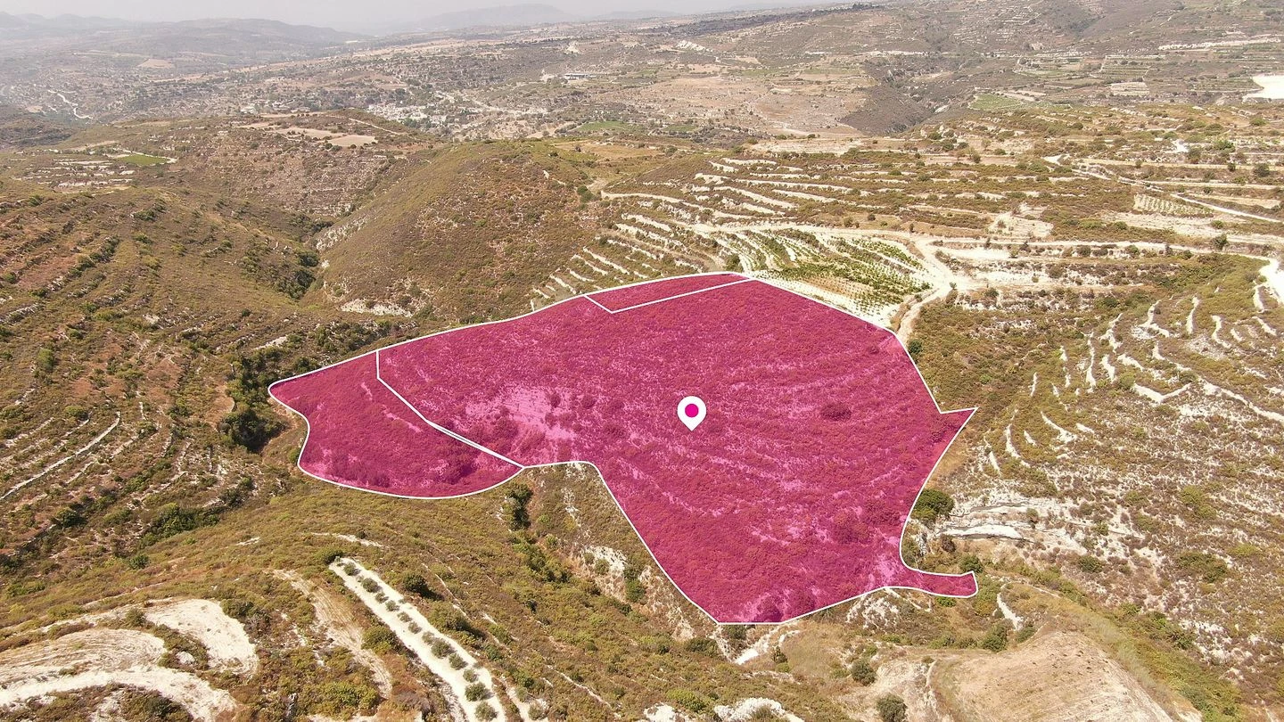 Three agricultural fields located in Vouni Limassol, image 1