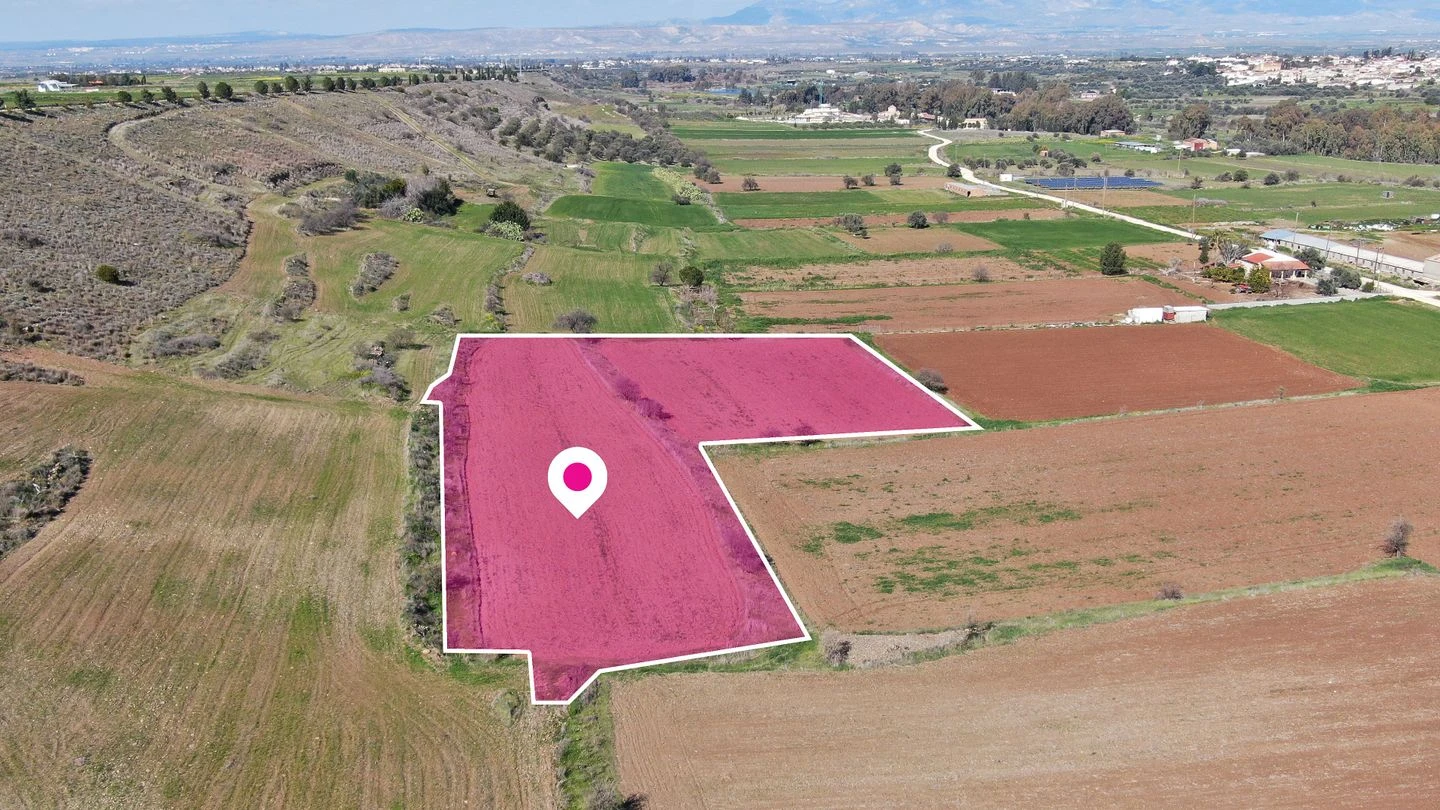 Agricultural field in Orounta Nicosia, image 1