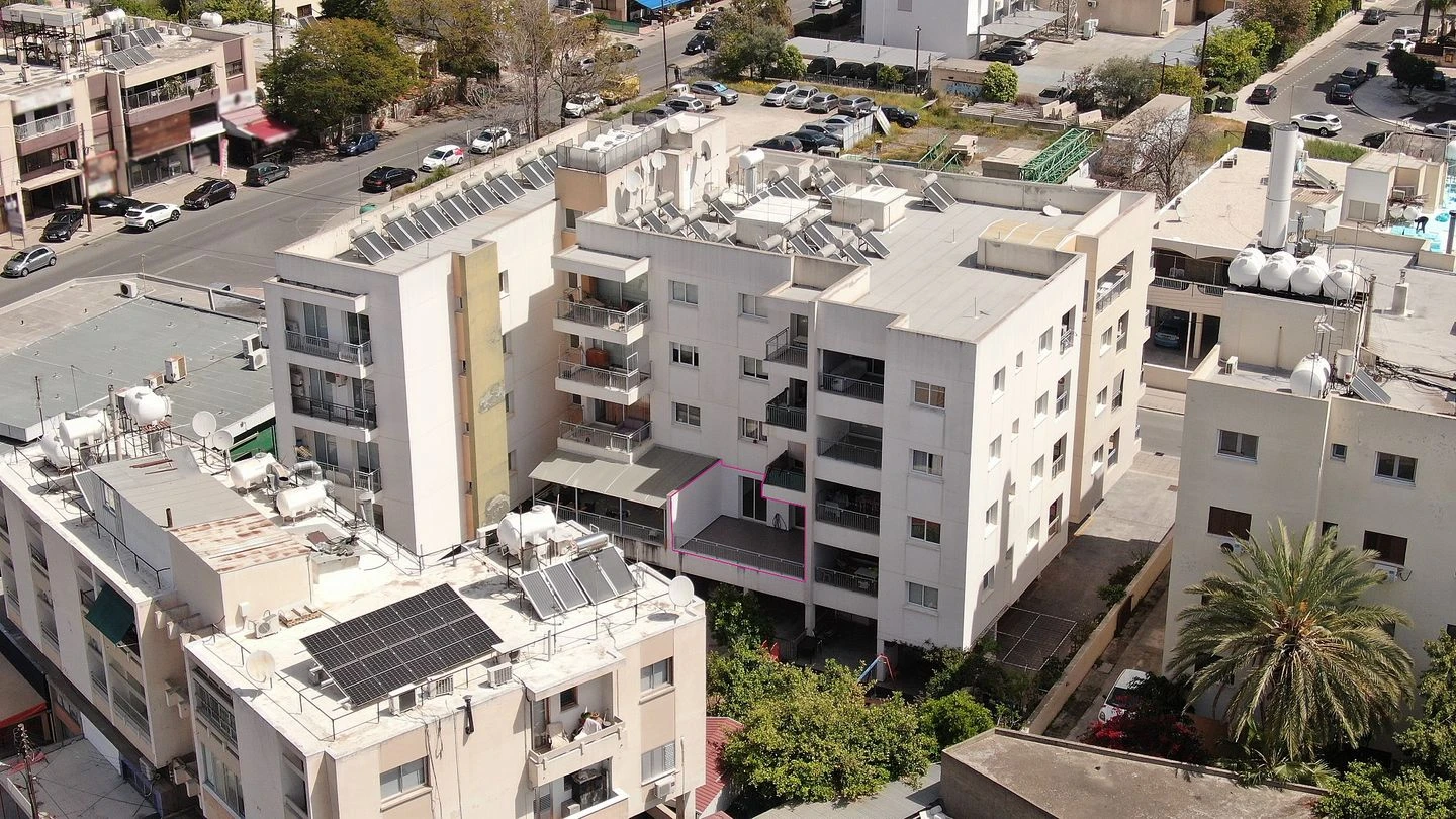 One bedroom apartment located in Pallouriotissa Nicosia, image 1