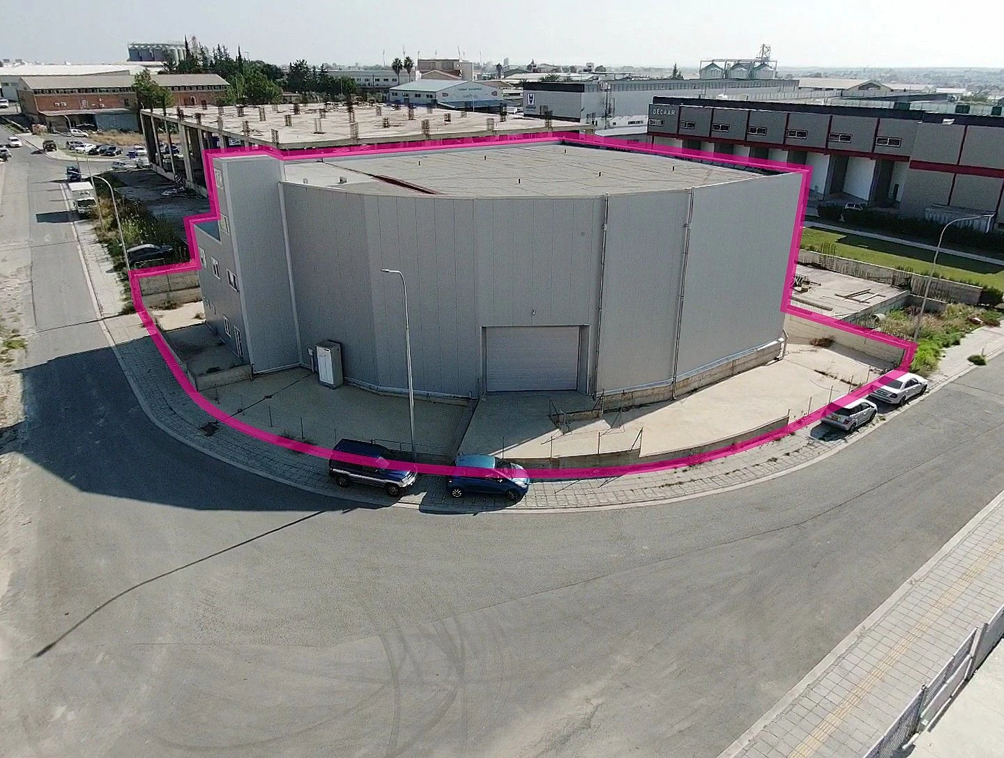 Warehouse in Aradippou Larnaca, image 1