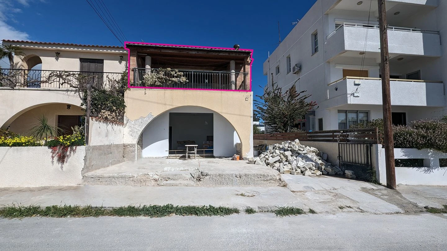 Three bedroom upperhouse located in Agios Nikolaos Larnaka, image 1