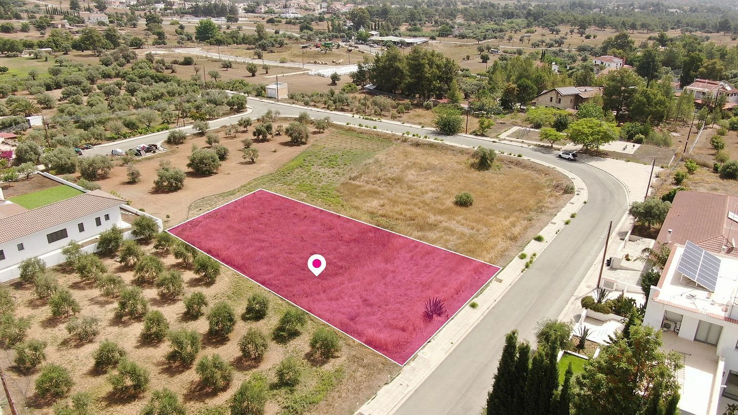 Residential plot in Pyrga Larnaca, image 1