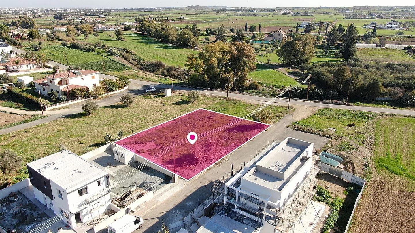 Residential plot in Psimolofou Nicosia, image 1