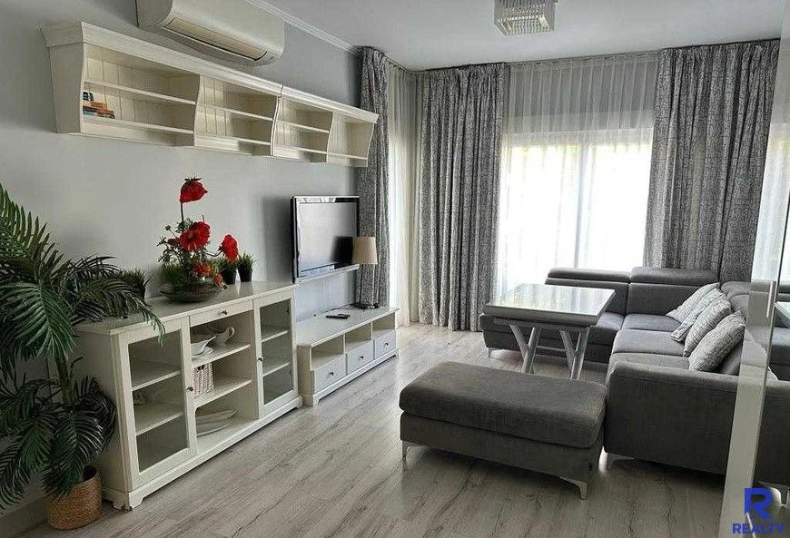 3-bedroom apartment fоr sаle, image 1