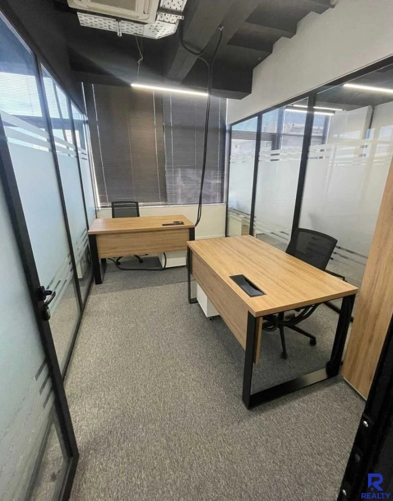 Fully serviced offices for rent, image 1