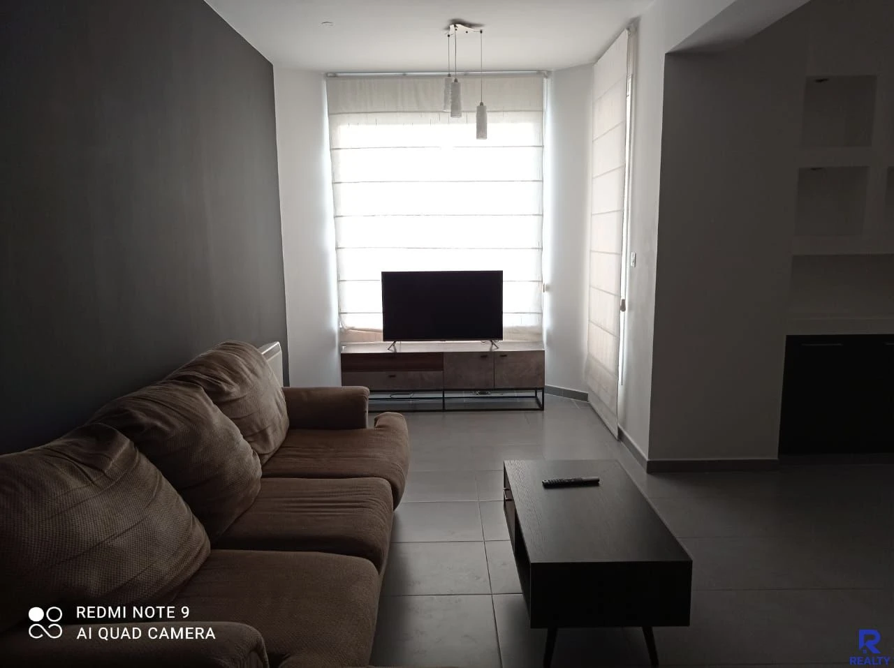 2-bedroom penthouse to rent, image 1