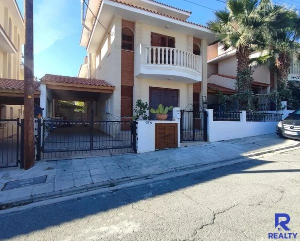 Elegant Home in Agios Athanasios, image 1