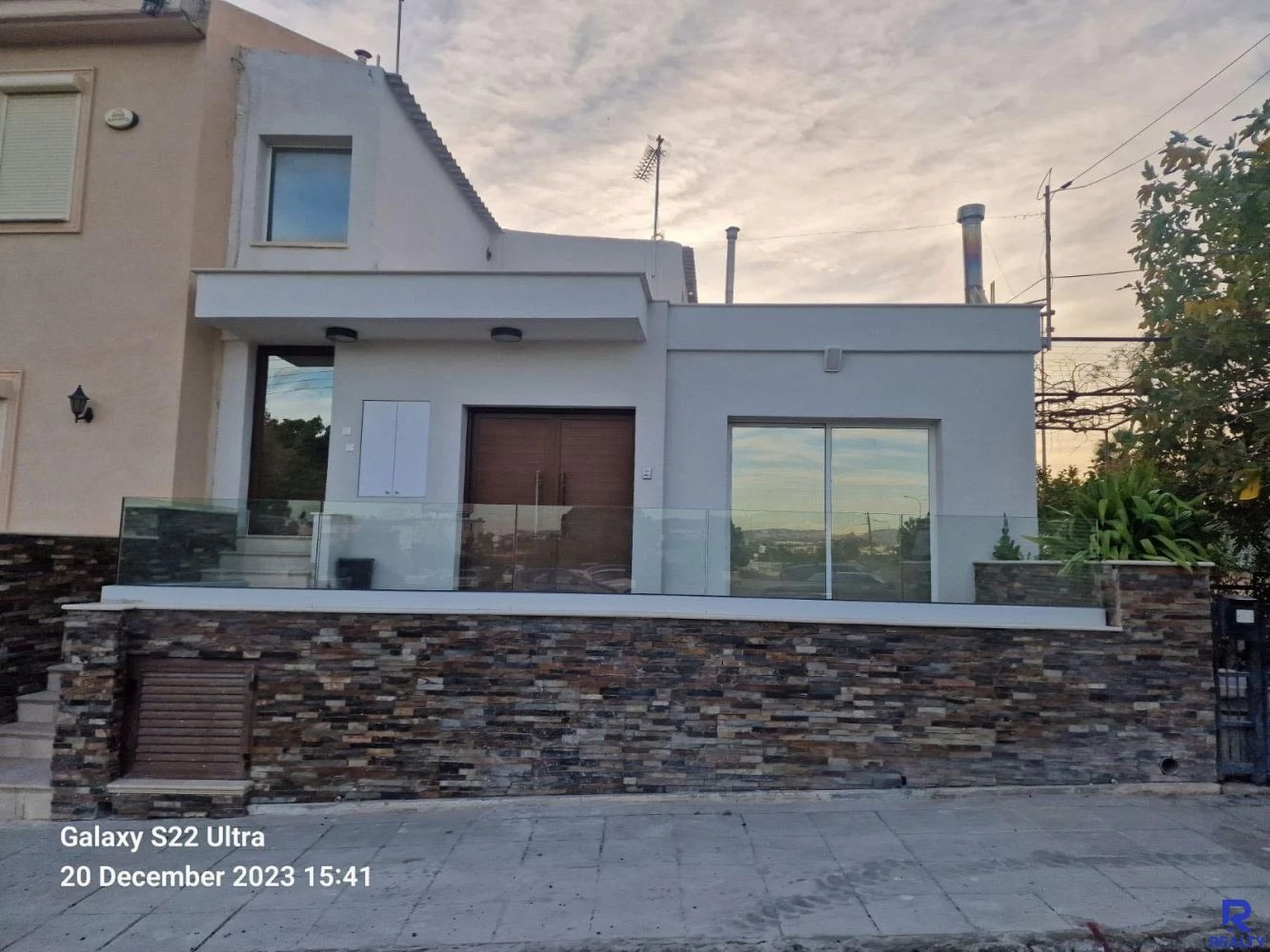 3-bedroom semi-detached to rent, image 1