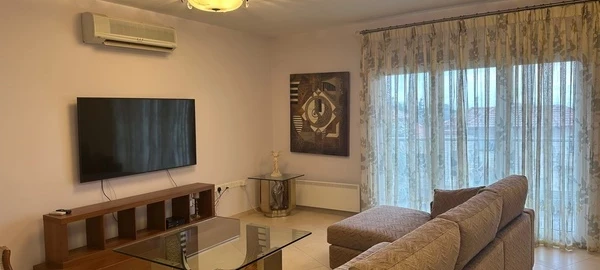 3-bedroom apartment to rent €2.100, image 1