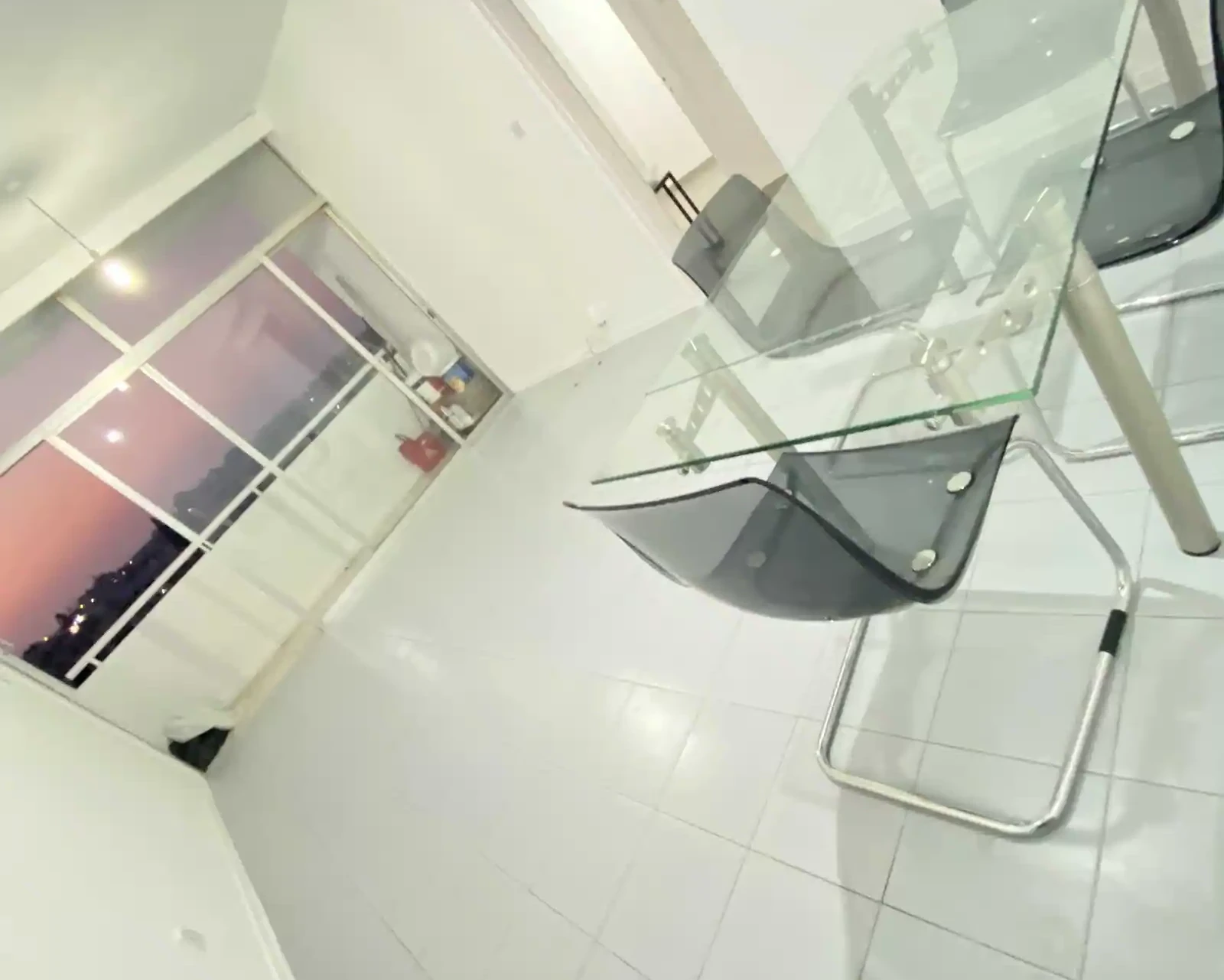 2-bedroom apartment to rent, image 1