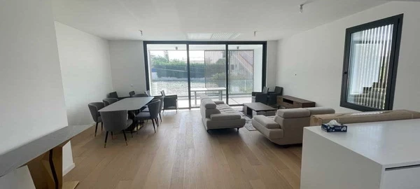 4-bedroom apartment to rent €2.400, image 1