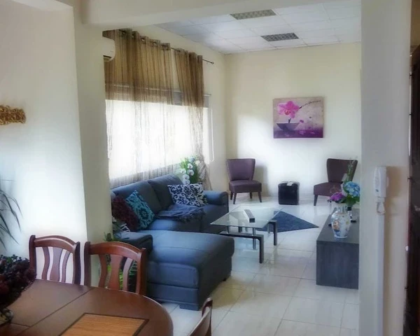 2-bedroom apartment to rent €650, image 1