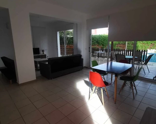 2-bedroom apartment to rent €1.000, image 1