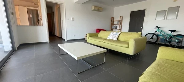 2-bedroom apartment to rent €980, image 1