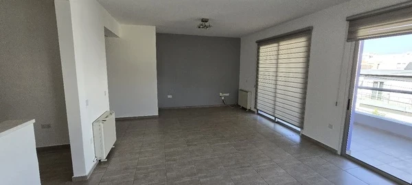 2-bedroom apartment to rent €800, image 1