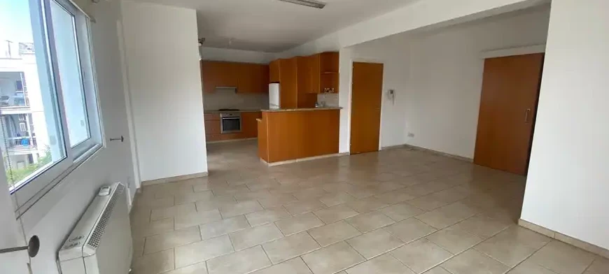 3-bedroom apartment to rent €760, image 1
