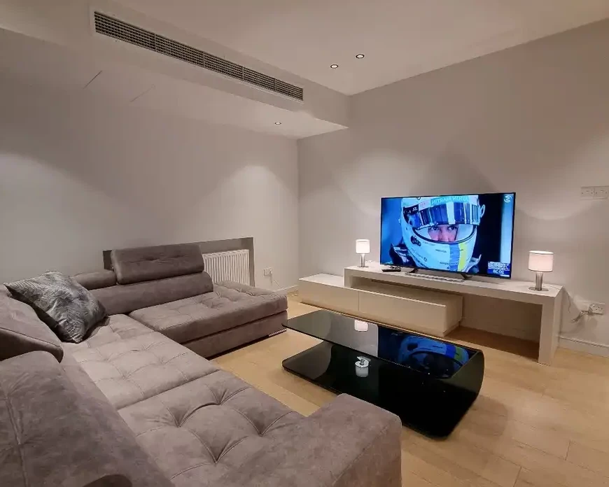2-bedroom apartment to rent €1.800, image 1