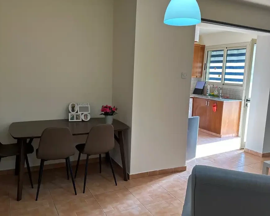 3-bedroom apartment to rent €1.000, image 1