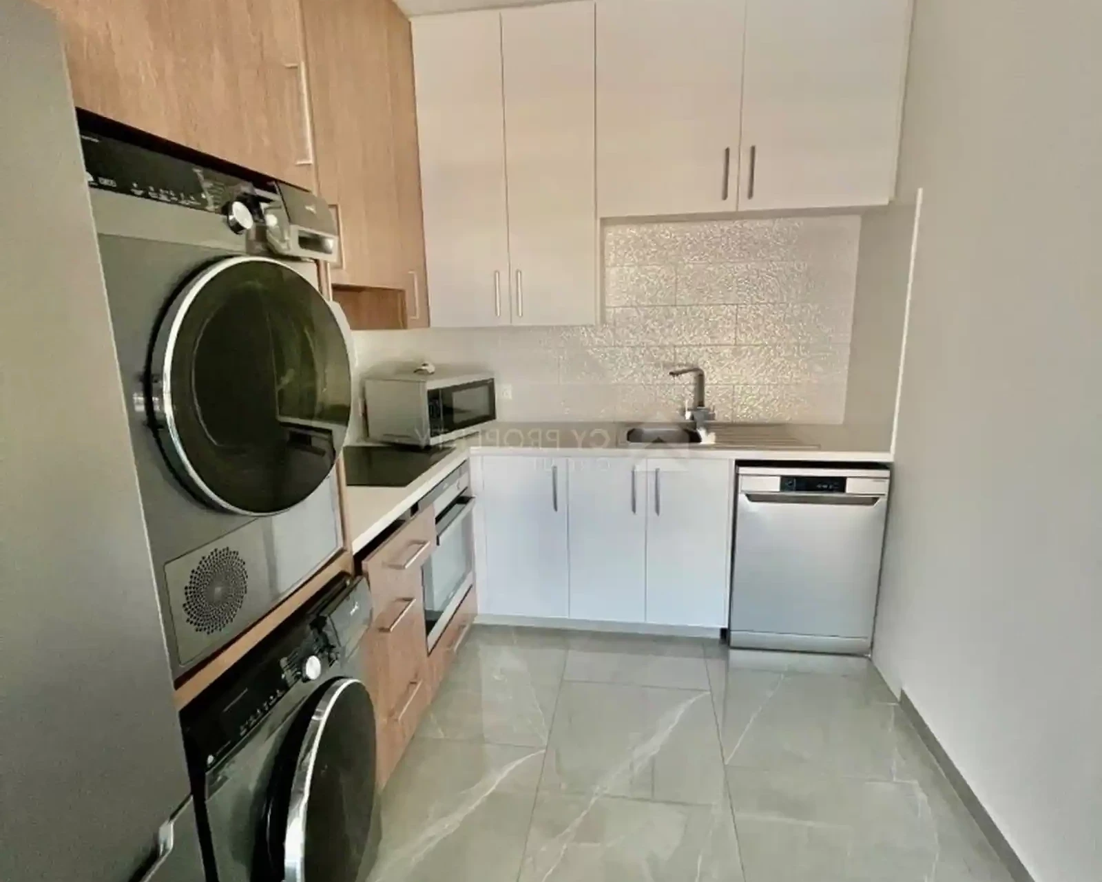 2-bedroom apartment to rent, image 1