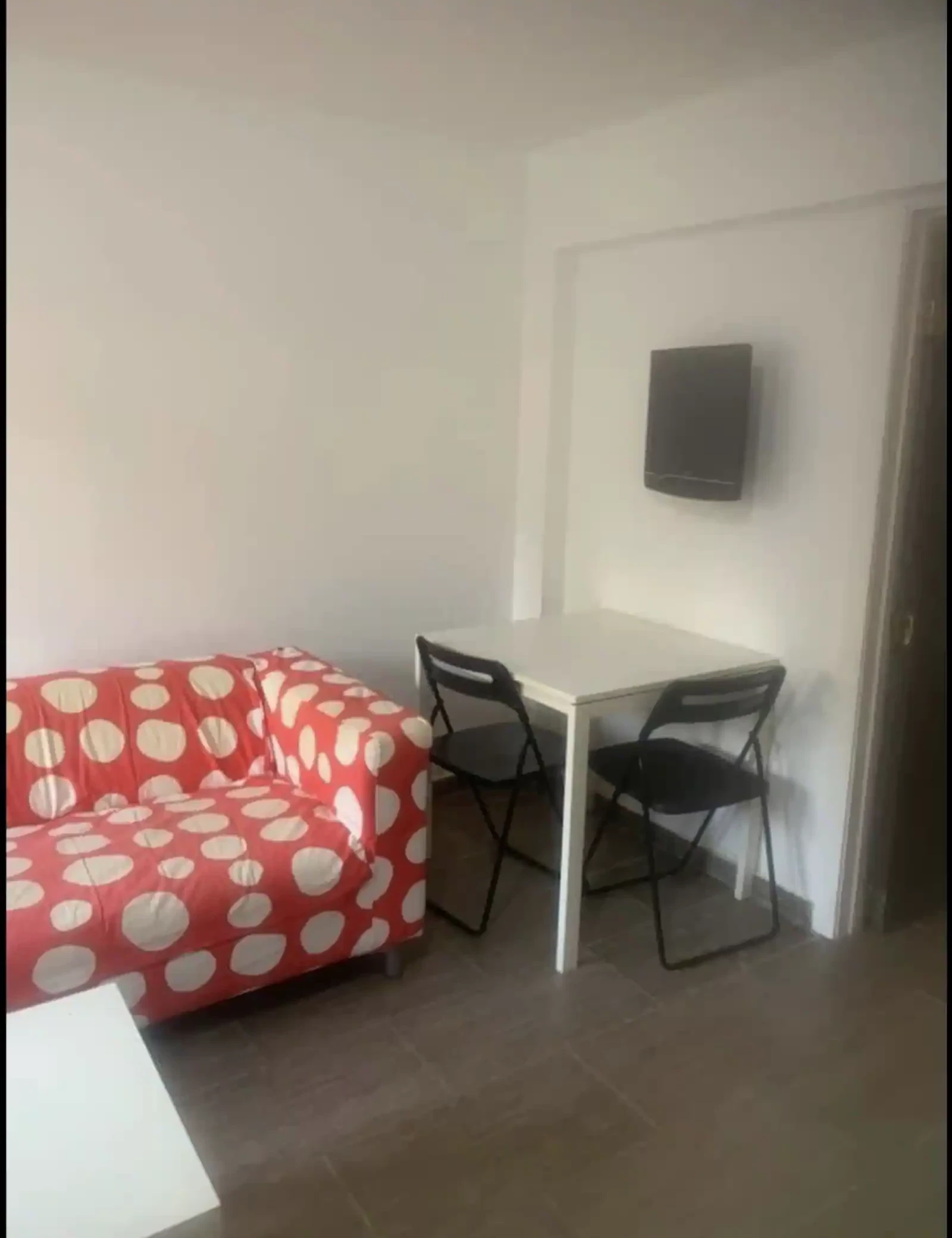 1-bedroom apartment to rent €600, image 1