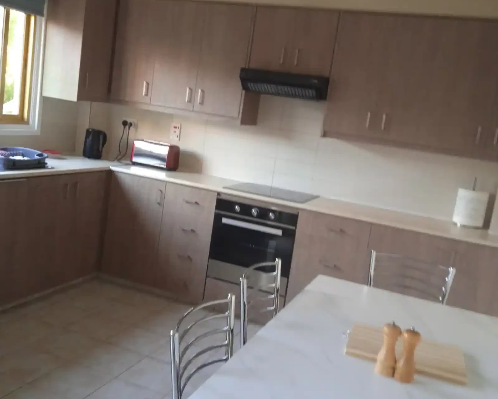 3-bedroom apartment to rent €850, image 1