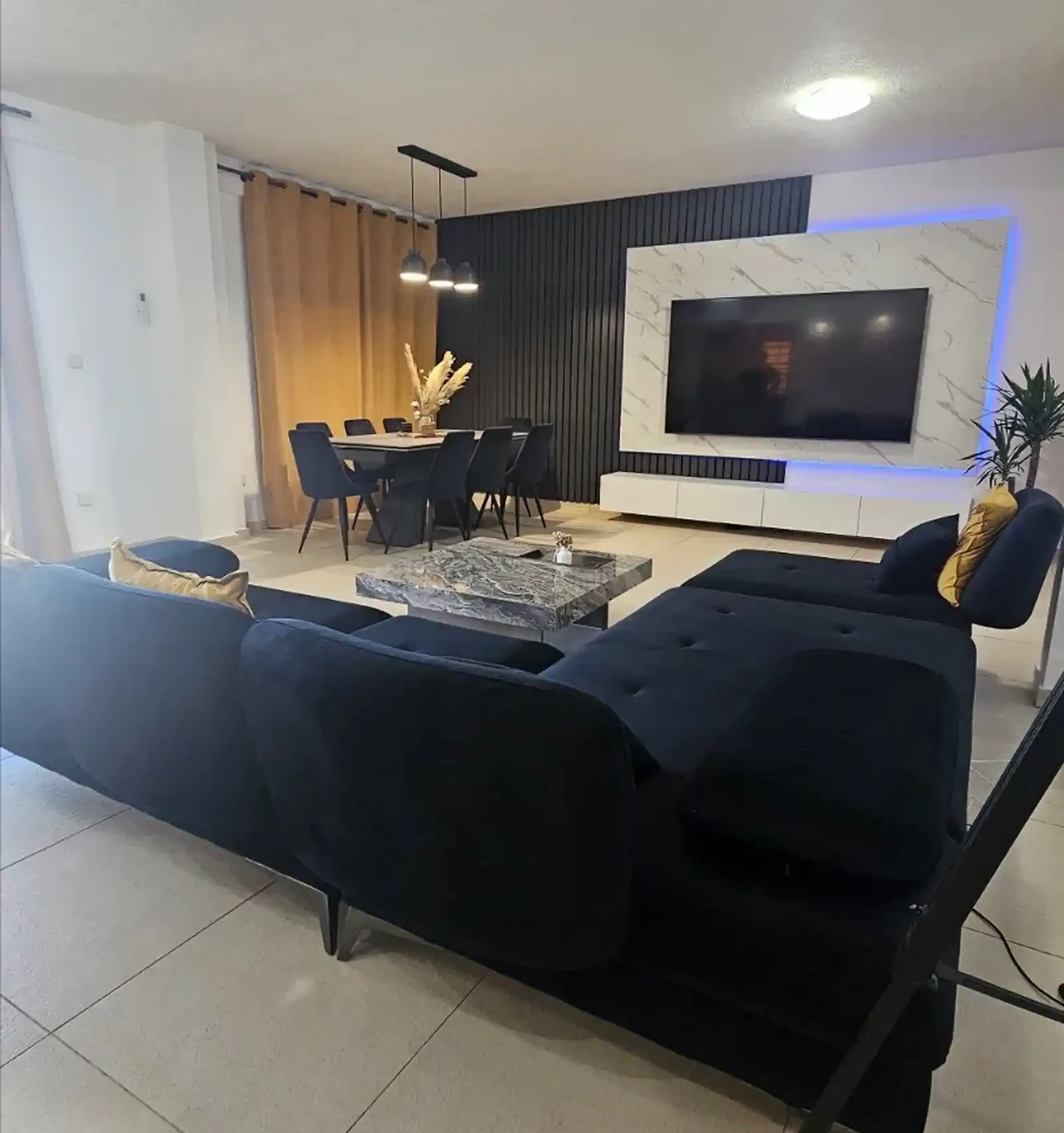 2-bedroom apartment to rent €1.800, image 1