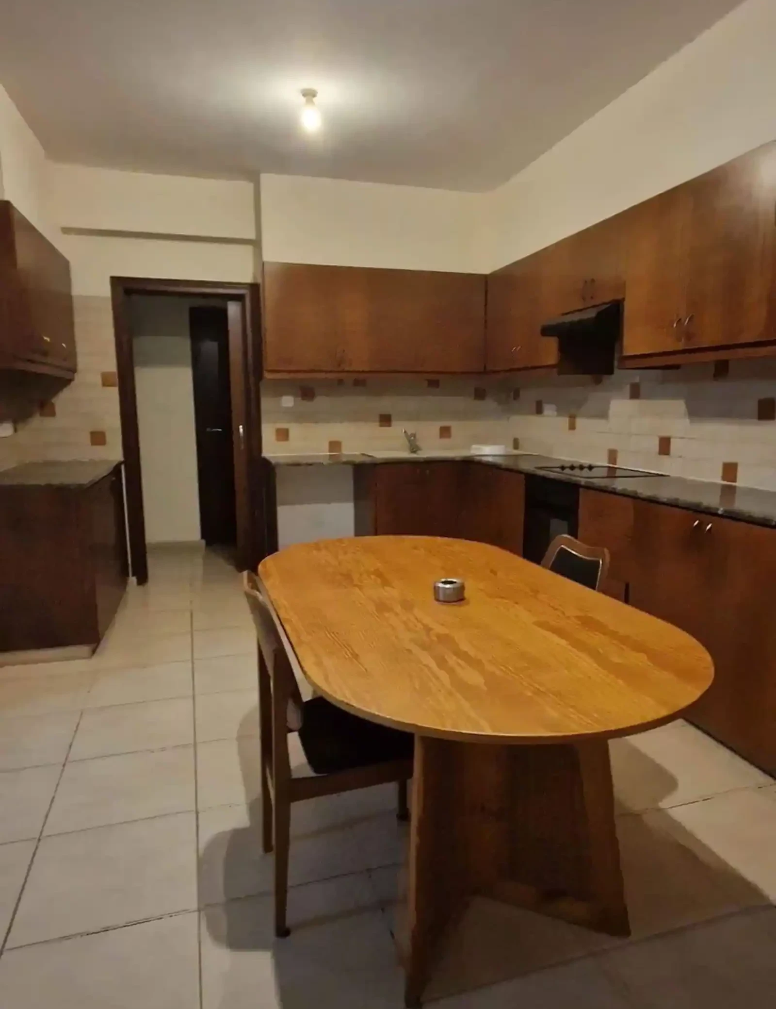 3-bedroom apartment to rent €900, image 1