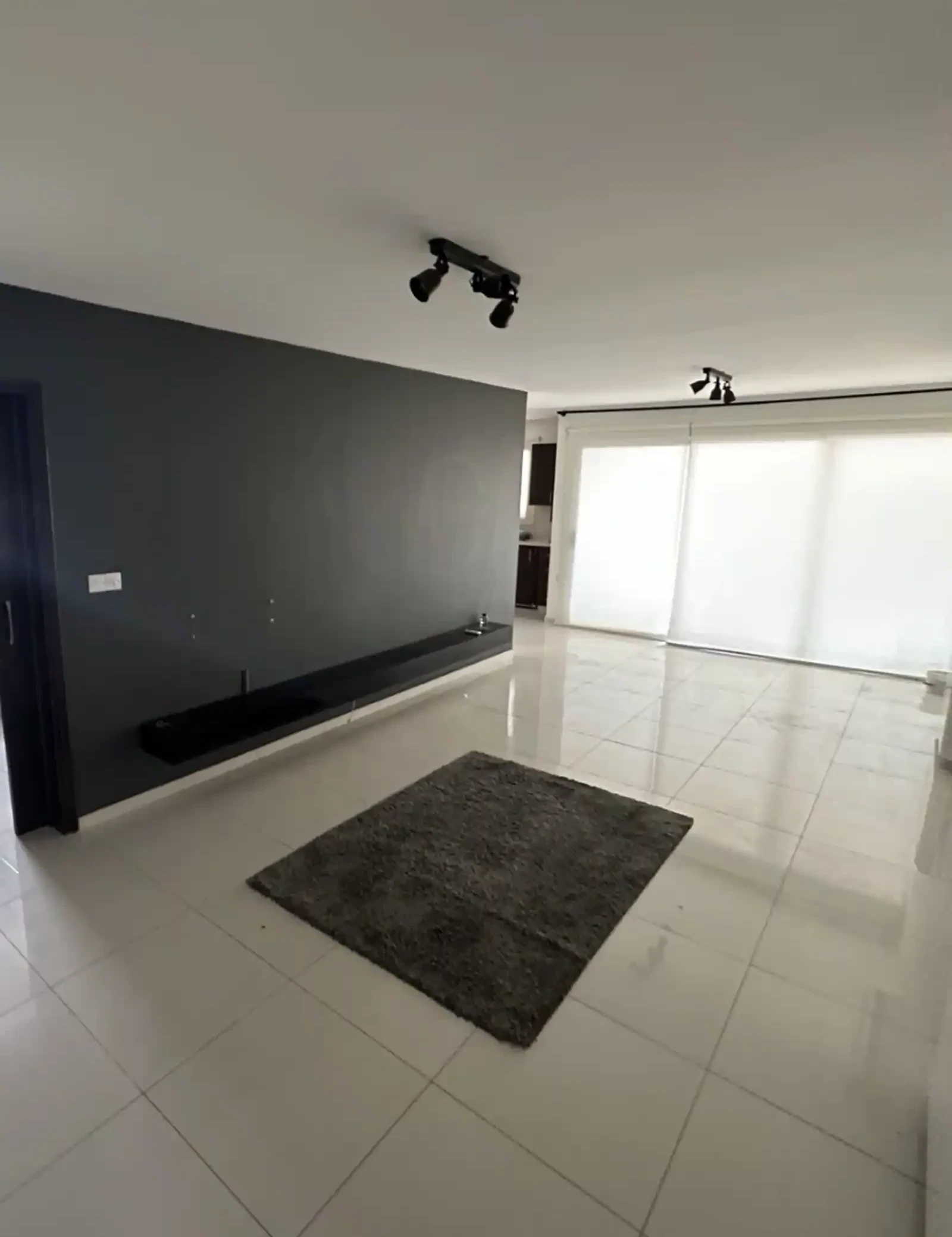 2-bedroom apartment to rent €750, image 1