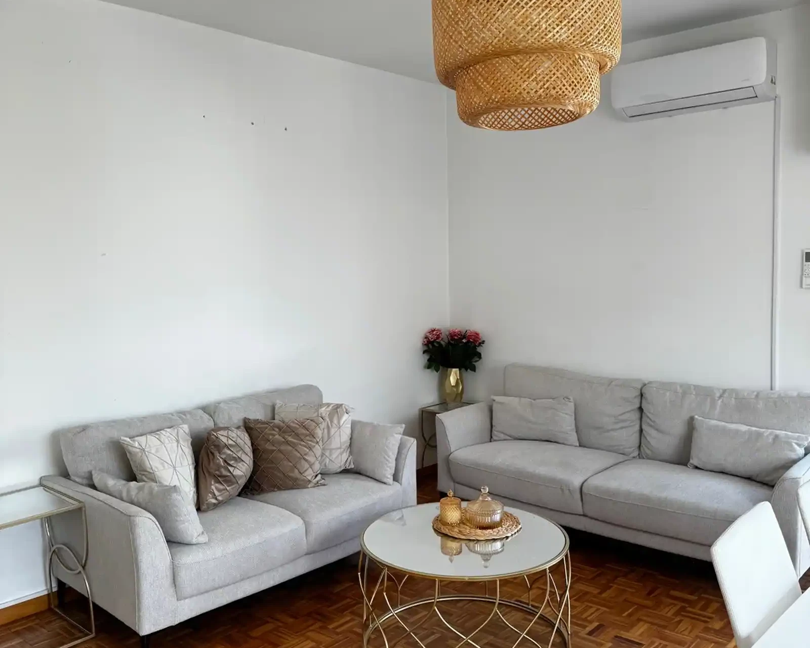 2-bedroom apartment to rent €900, image 1