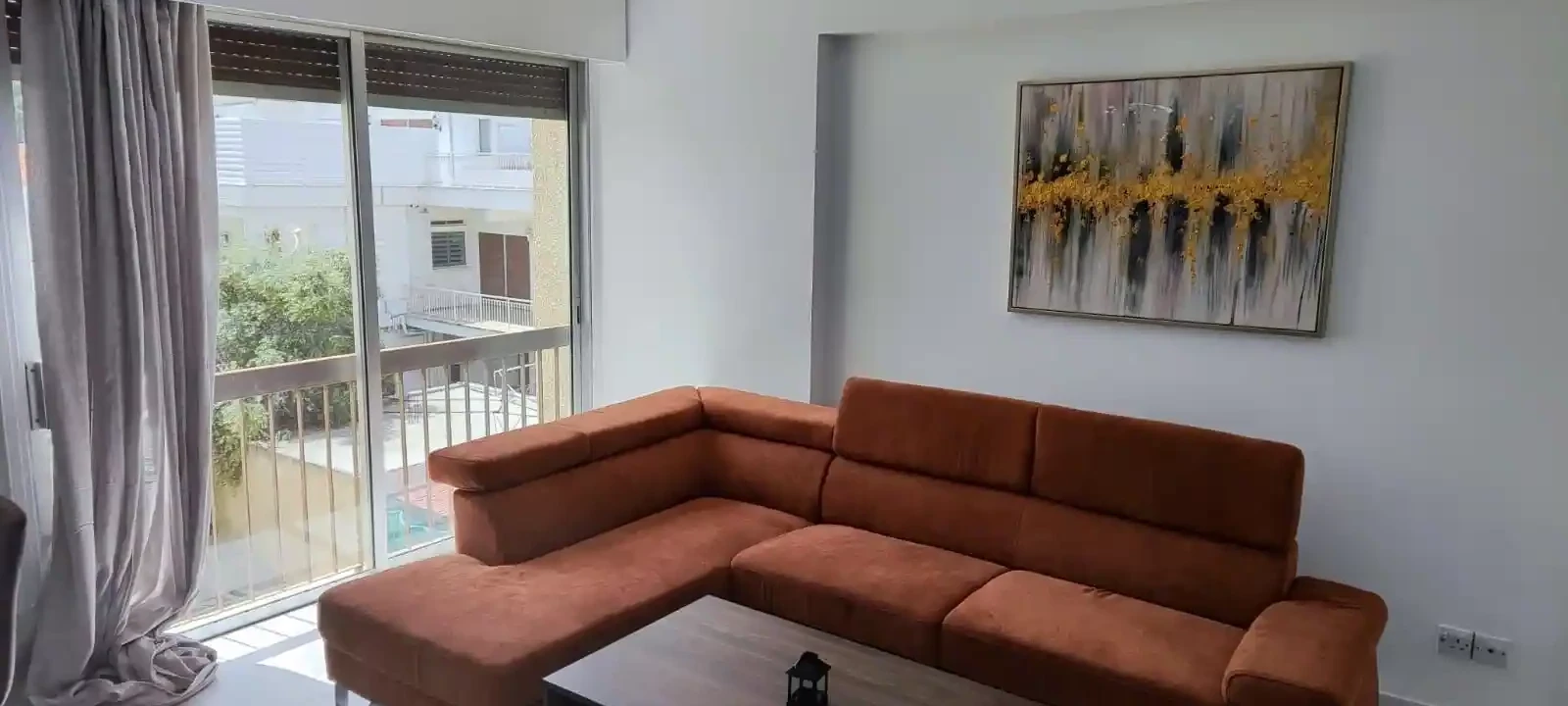 2-bedroom apartment to rent €800, image 1