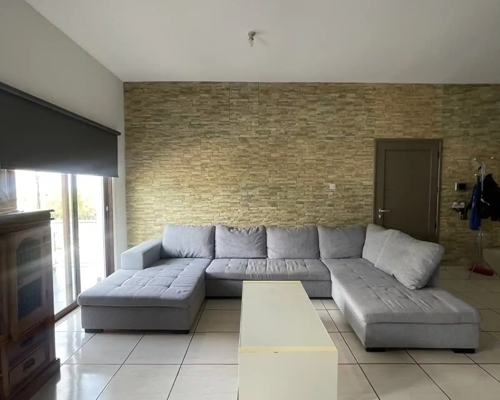 3-bedroom apartment to rent €1.000, image 1