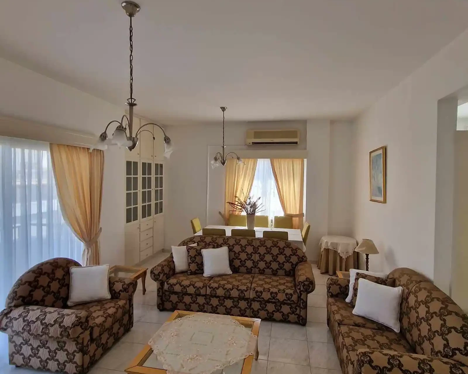 3-bedroom apartment to rent €1.100, image 1