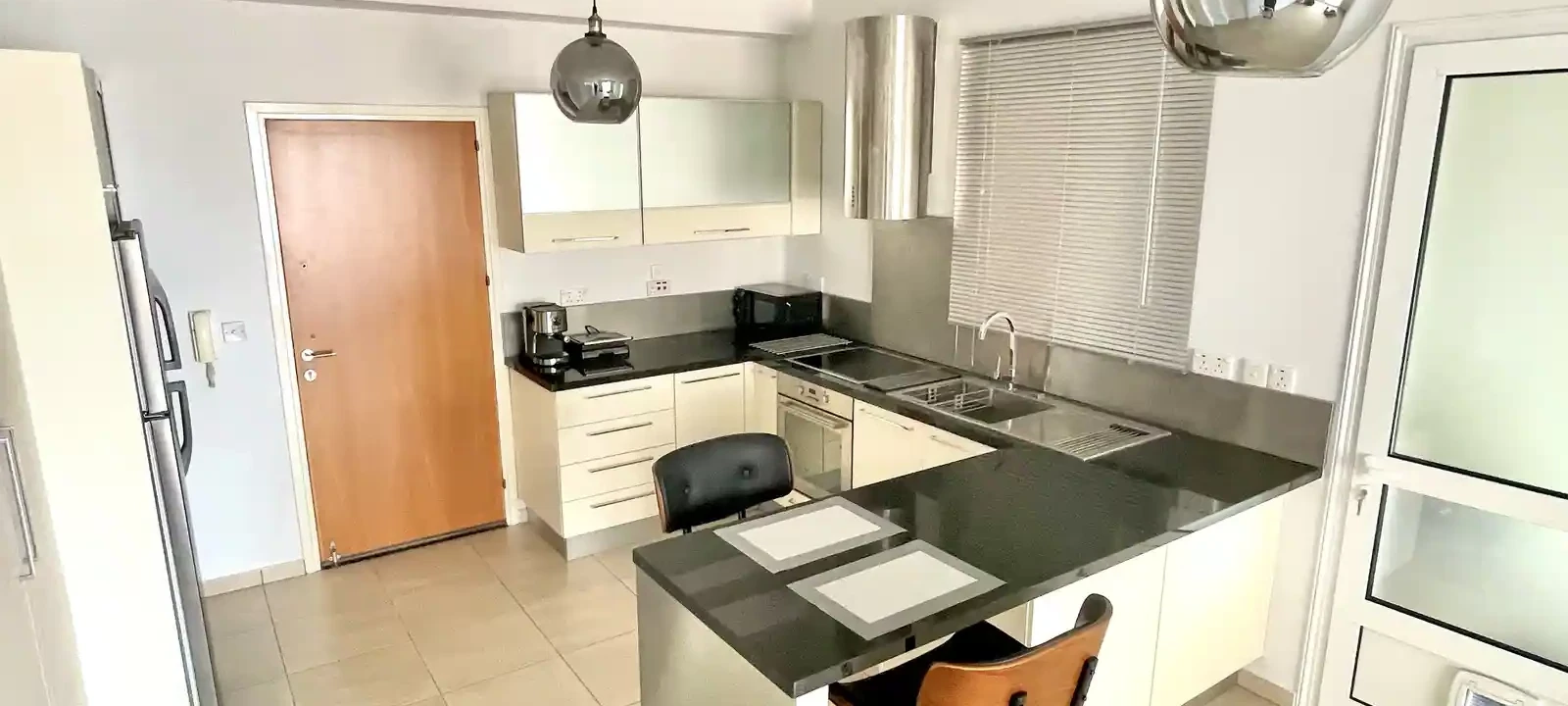 2-bedroom apartment to rent €800, image 1