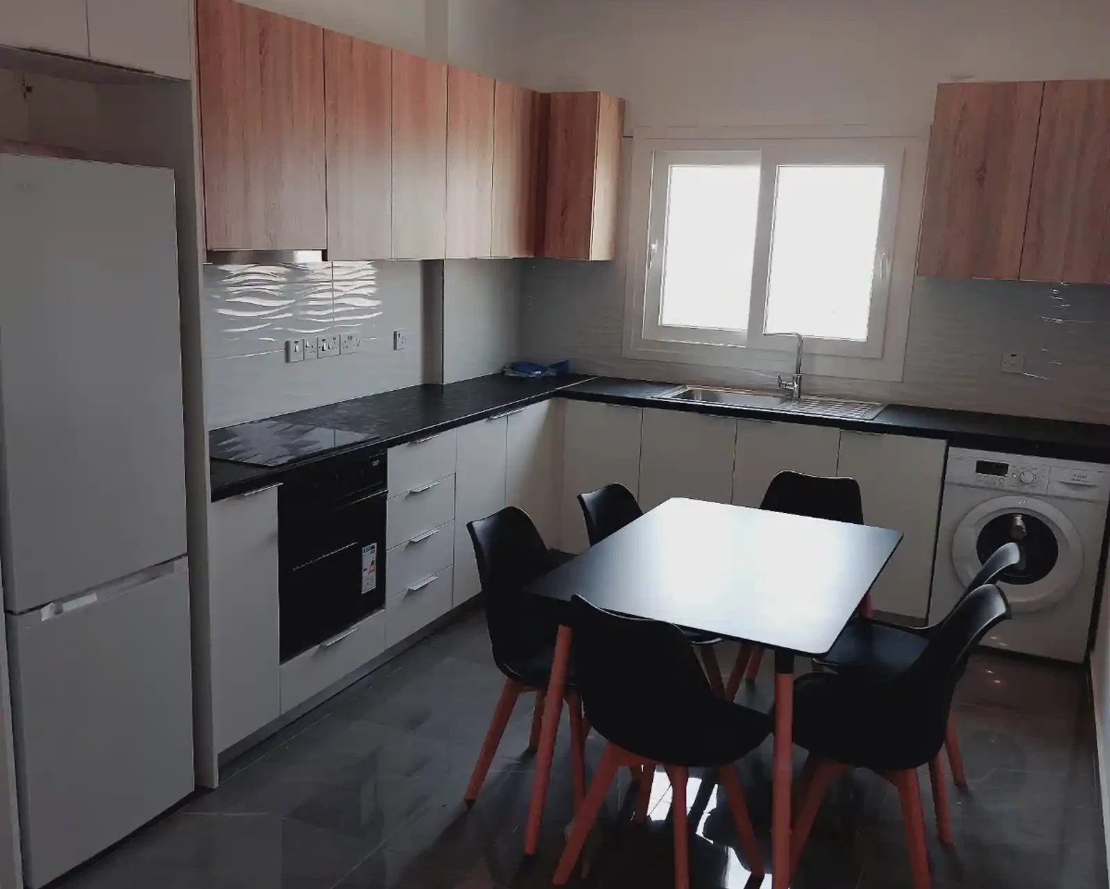 3-bedroom apartment to rent €1.150, image 1