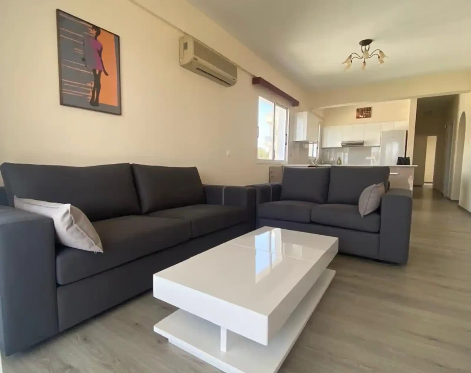 2-bedroom apartment to rent €1.200, image 1