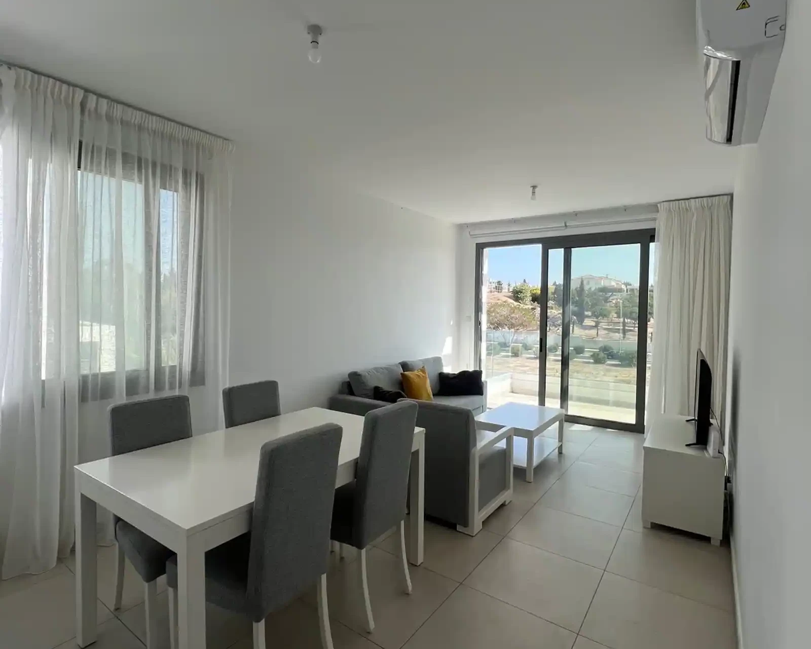 2-bedroom apartment to rent €1.600, image 1