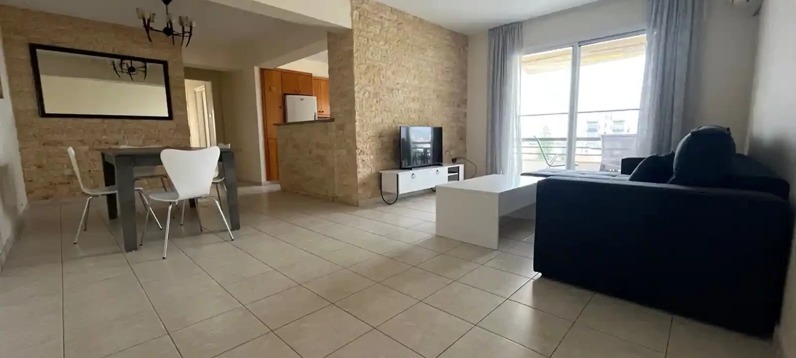 3-bedroom apartment to rent €1.400, image 1