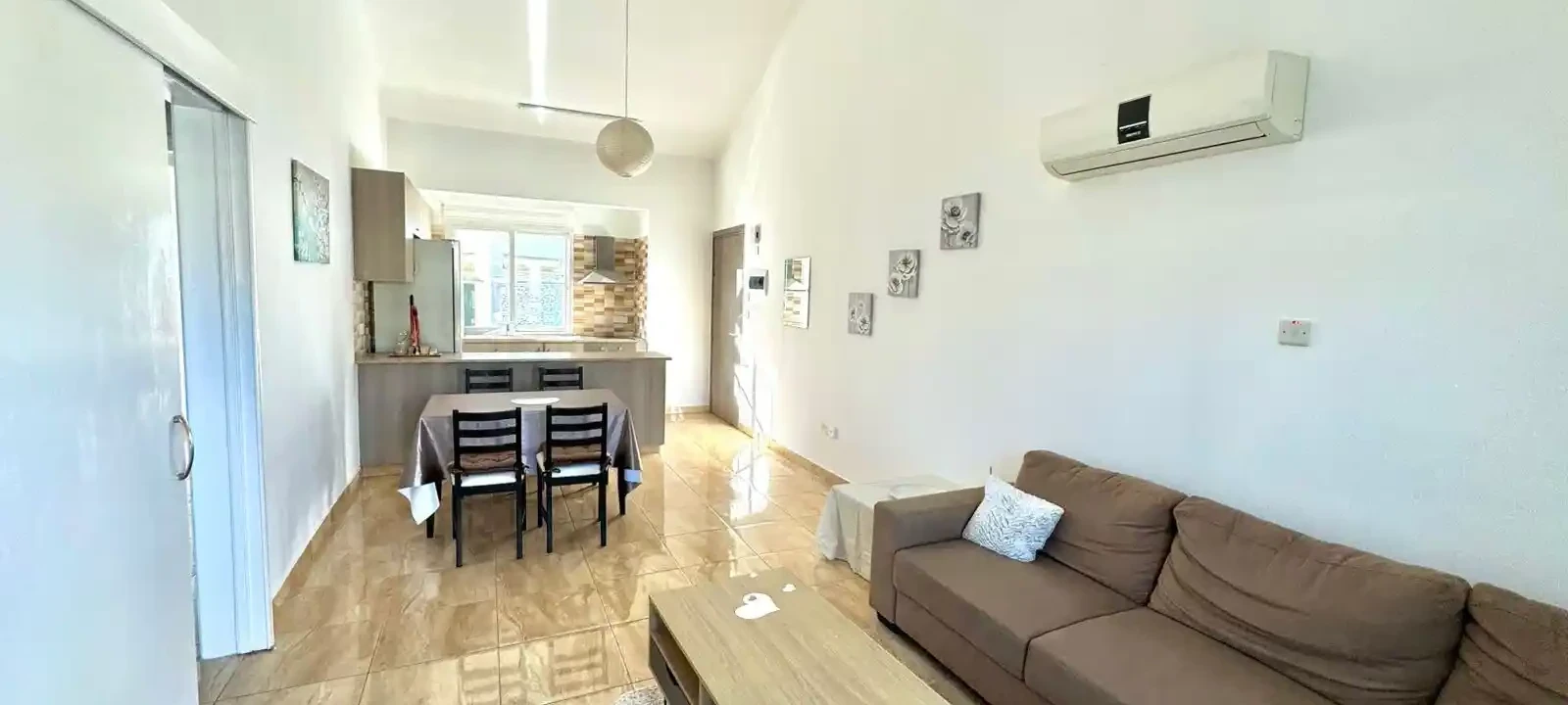 2-bedroom apartment to rent, image 1