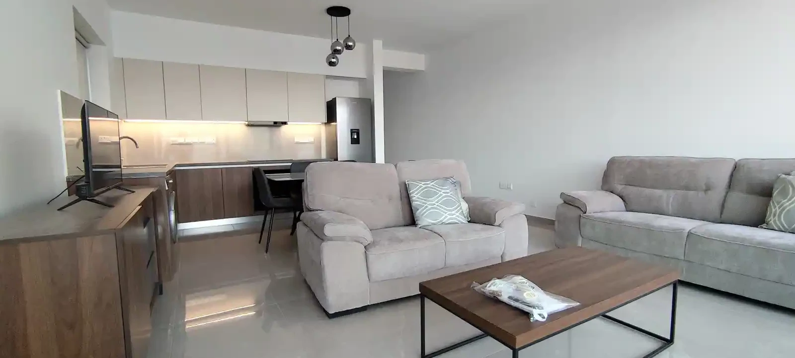 2-bedroom apartment to rent, image 1