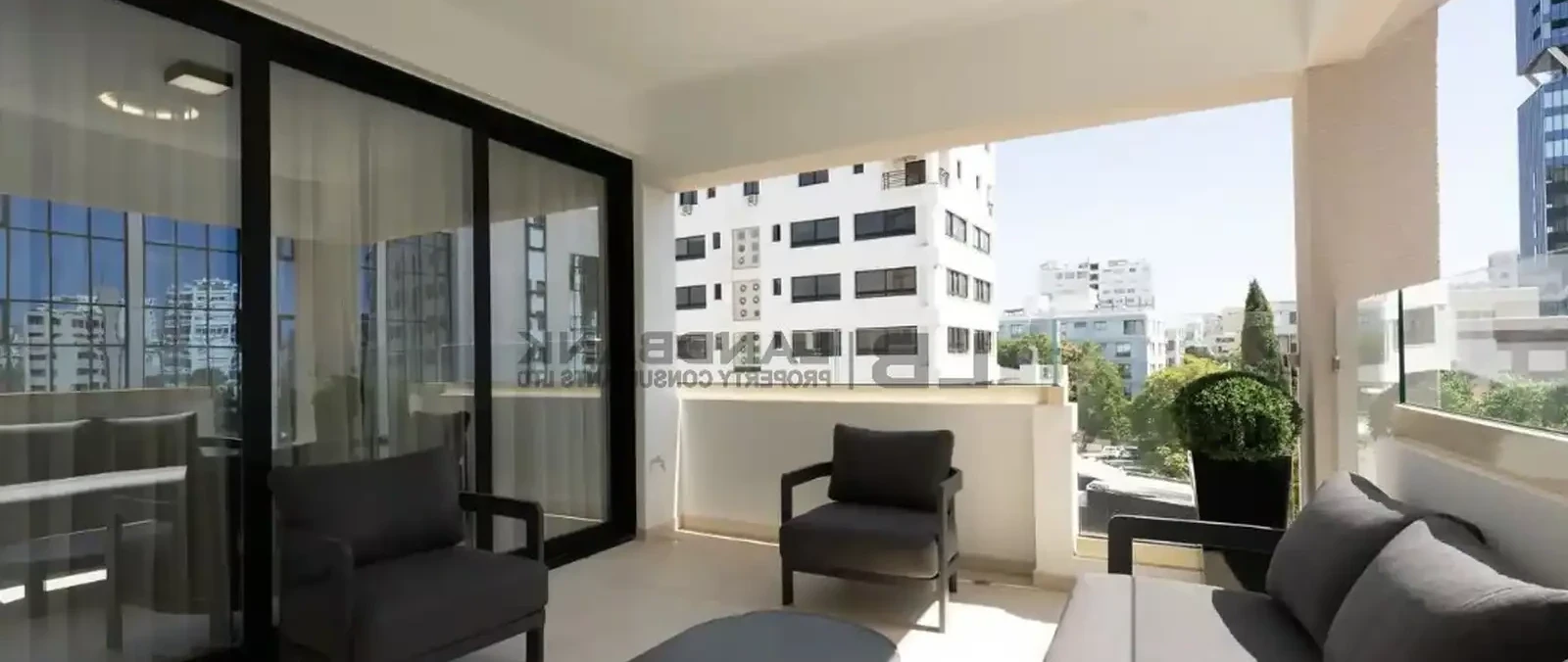 3-bedroom apartment to rent, image 1