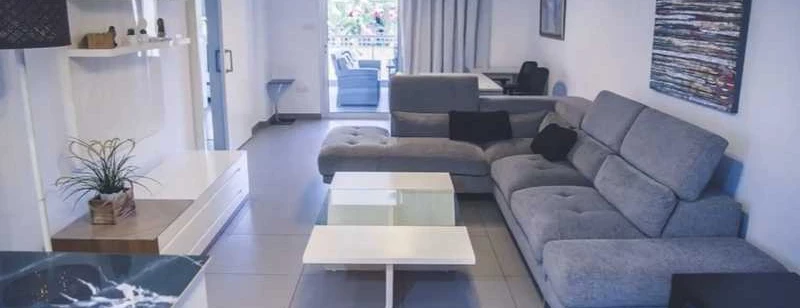 2-bedroom apartment to rent, image 1