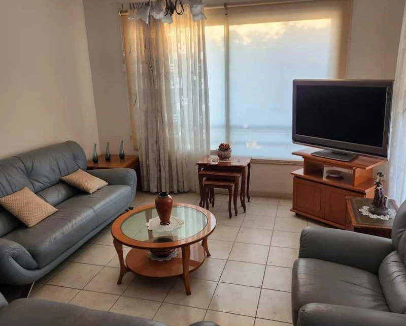 3-bedroom apartment to rent, image 1