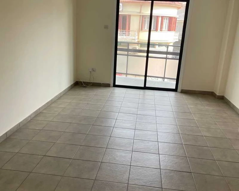 2-bedroom apartment to rent, image 1