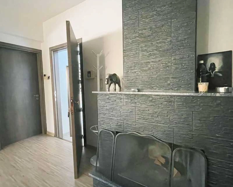 2-bedroom apartment to rent, image 1